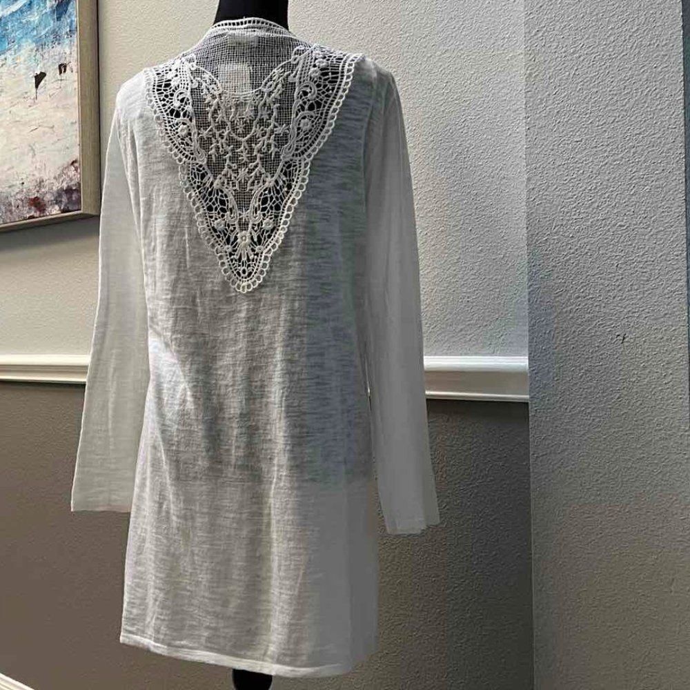 NWT VALERIE STEVENS White summer Lace Back Cardigan size L